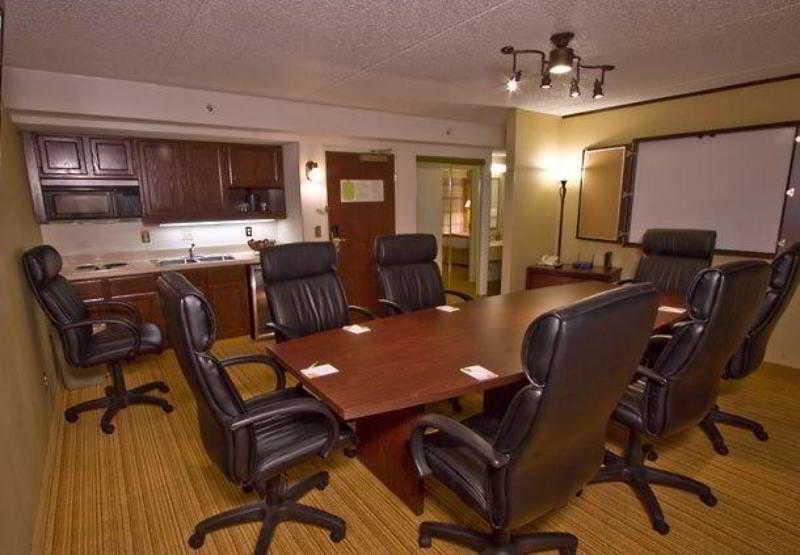 Courtyard By Marriott Lansing Hotell Bekvämligheter bild